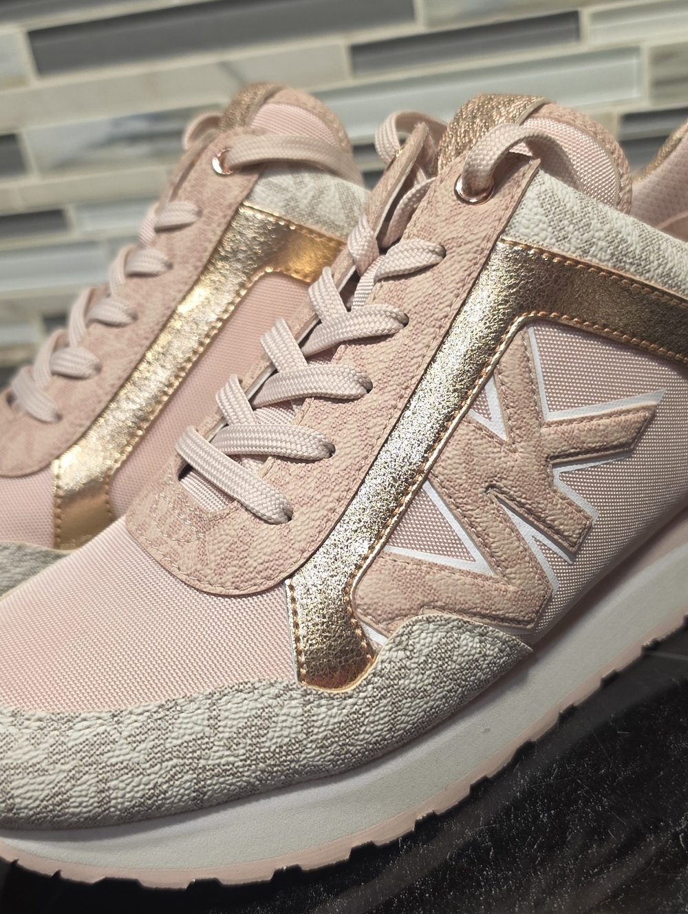 Michael Kors MADDY Womens Trainer Sneaker in Powder Blush sz 8-1/2 M ($275)